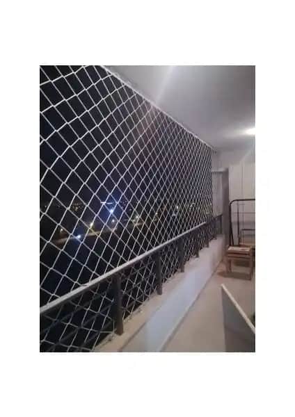 Artı Balkon Kuş Filesi: Güçlü ve Estetik Balkon ve Pencere Koruma Çözümü