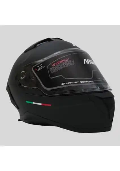 Arwic AR939 Kapalı Motosiklet Kaskı Güvenlik ve Konfor Sunar