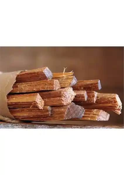 Doğal Çam Çırası Çubuk: Kolay Tutuşan ve Estetik Doğal Ateş Yakıcı Çözüm