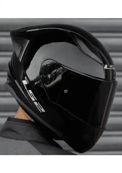 LS2 Rapıd 2 Race Siyah Full Face Motosiklet Kaskı Güvenlik ve Konfor Sunar