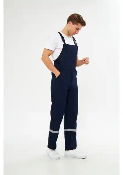 Mervem Bahçivan Pamuk Tulumları: Güvenlik ve Şıklığın Bir Arada Sunulduğu Tasarım