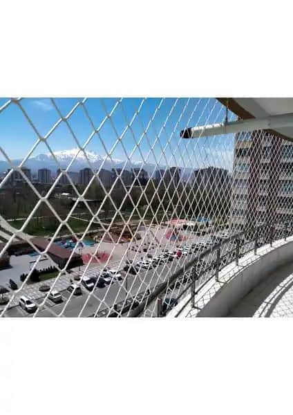 Balkon Güvenliği İçin Uzman Güvenlik Filesi: Dayanıklı ve Kolay Montajlı Çözüm