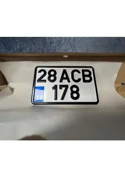 Motosikletinizin Şıklığını Artıran Beşiktaş Baskı Plaka Aksesuarı