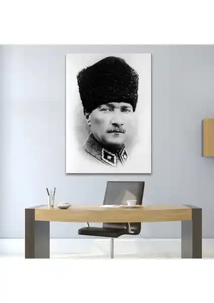 Atatürk Temalı Tablo ve Fotoğraf Ürünlerinin Karşılaştırması ve Seçim Rehberi