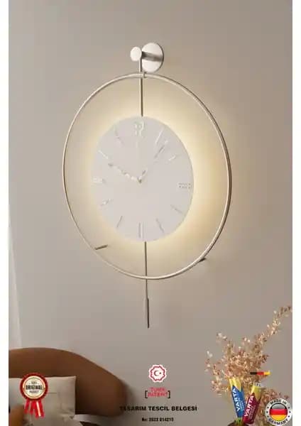 MetaQuartz Aksesuar ve Lacivert Milano Saatleri Karşılaştırması: Modern Tasarım ve İşlevsellik