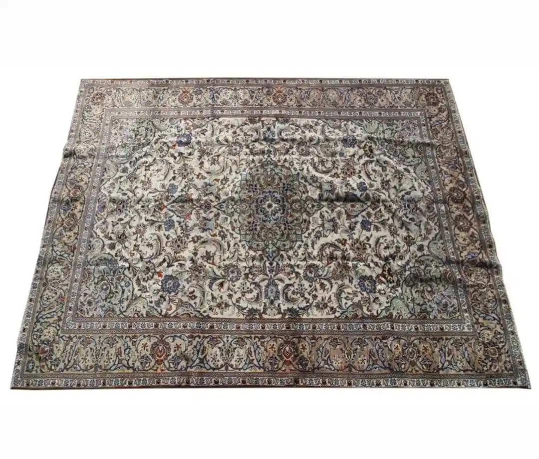 Fars Halısının İç Mekanlarda Kullanımı ve Dekorasyonda Uyum Sağlama Yöntemleri