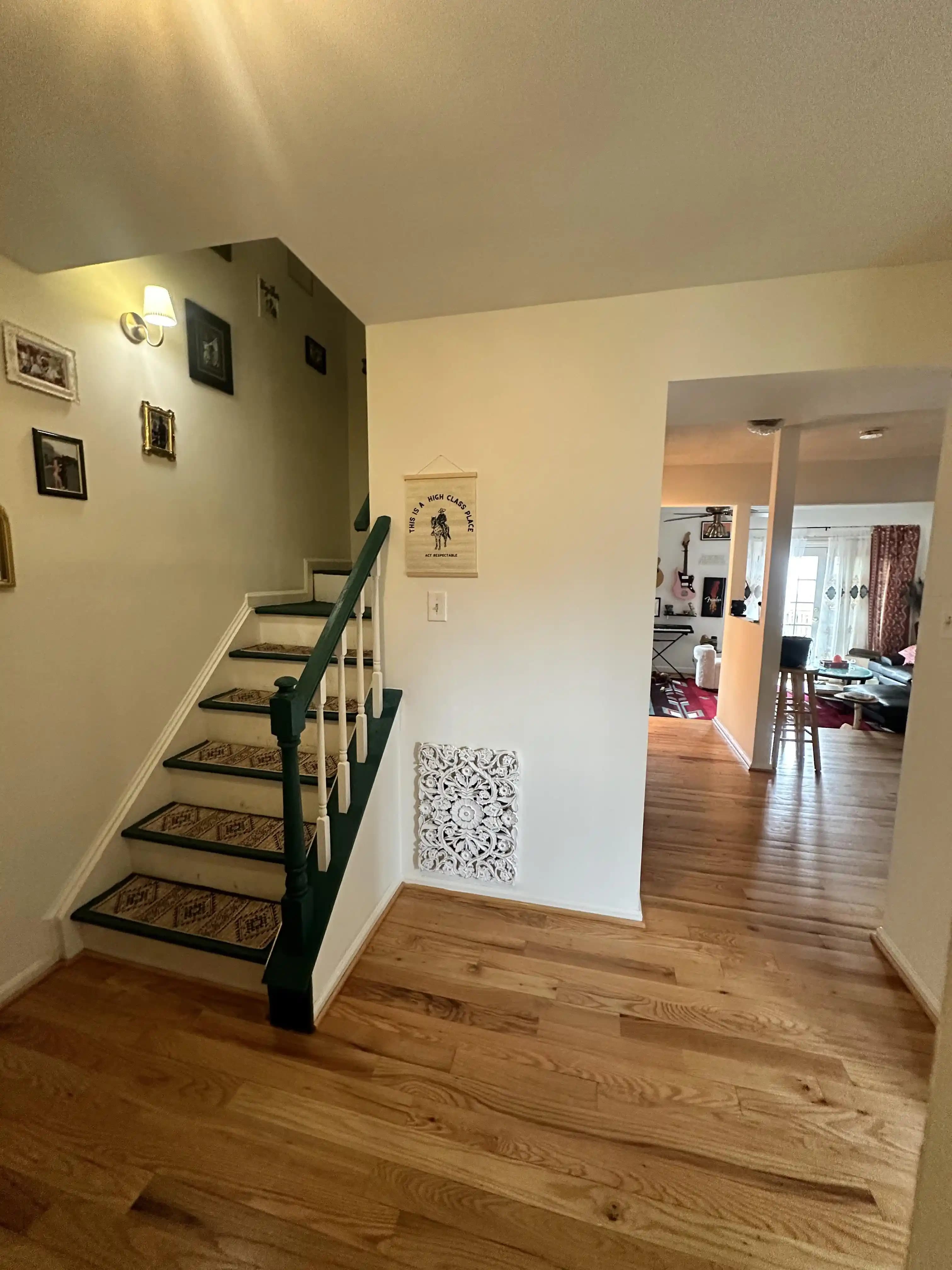 Giriş Alanlarında Hava Menfezini Engellemeden Estetik ve Fonksiyonel Dekorasyon Önerileri