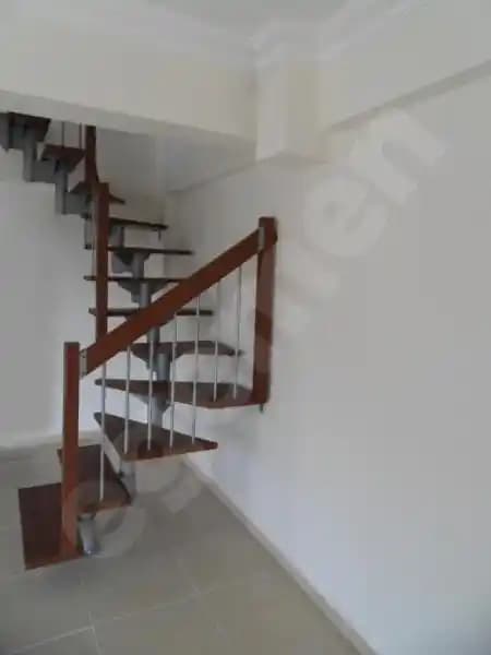 Kiralık Evlerde Kullanımı Zor Boş Alanlar İçin Pratik ve Fonksiyonel Çözümler