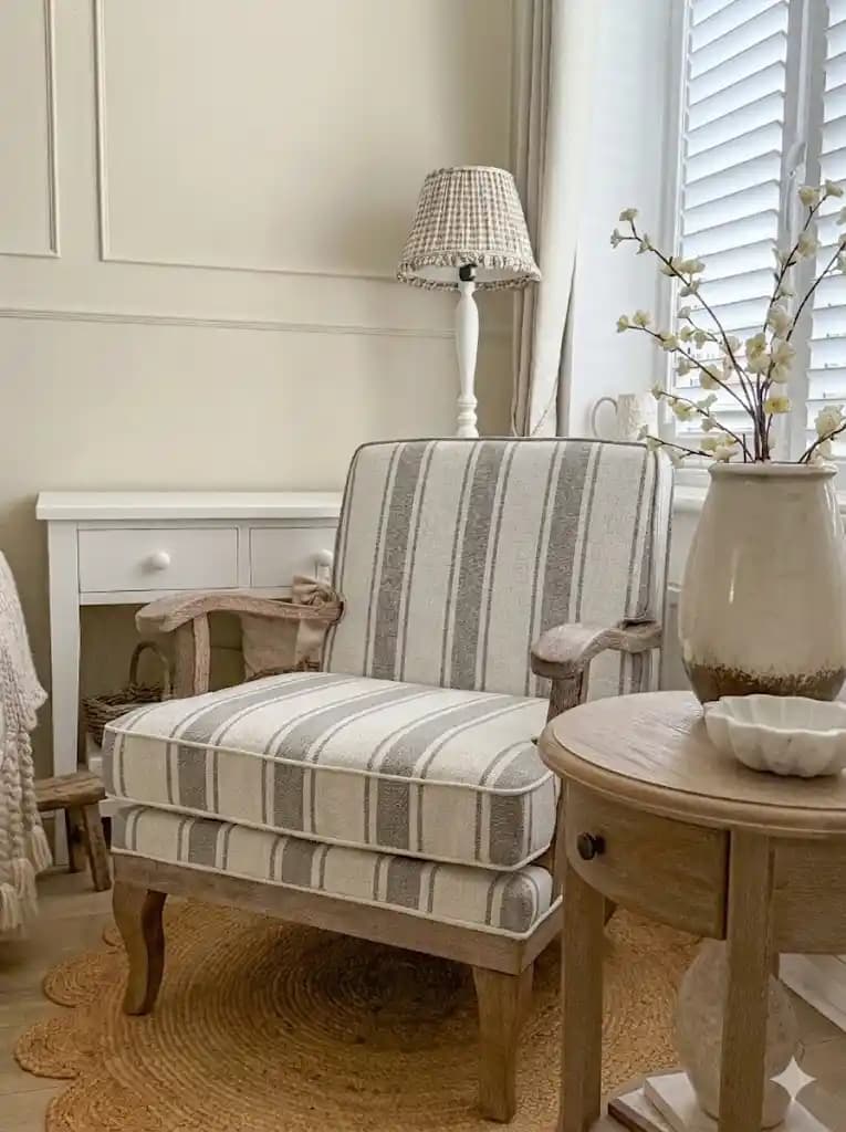 Okuma Köşesi Tasarımında Estetik ve Fonksiyonellik Dengesi Sağlama Yöntemleri