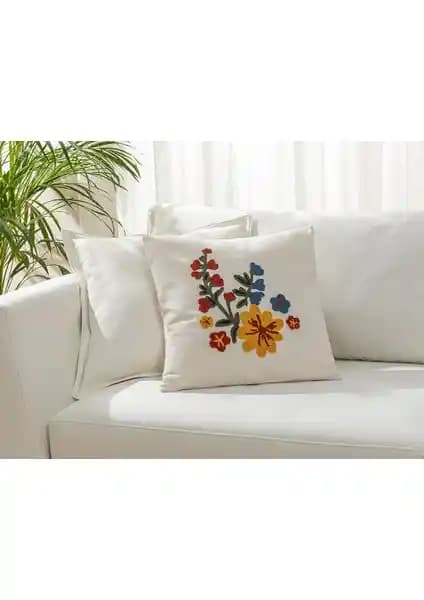 English Home Dekoratif Kırlentleri Karşılaştırması: Pamuk ve Peluş Seçenekleri