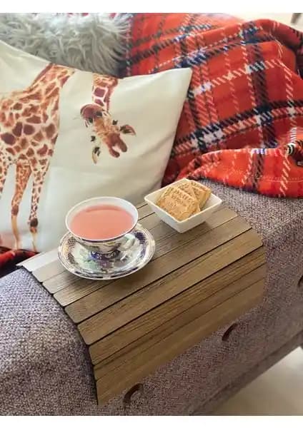 Yaman Hediyelik ve Yunusoğlu Home Ahşap Yan Sehpa Karşılaştırması