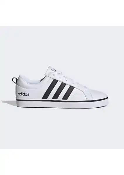 adidas Sportswear HP6010 ve Jump 26483 spor ayakkabılarının detaylı karşılaştırması
