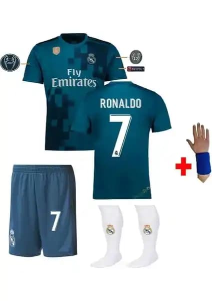 BySportakus Cristiano Ronaldo Forması Karşılaştırması: Farklı Modeller ve Kullanıcı Yorumları