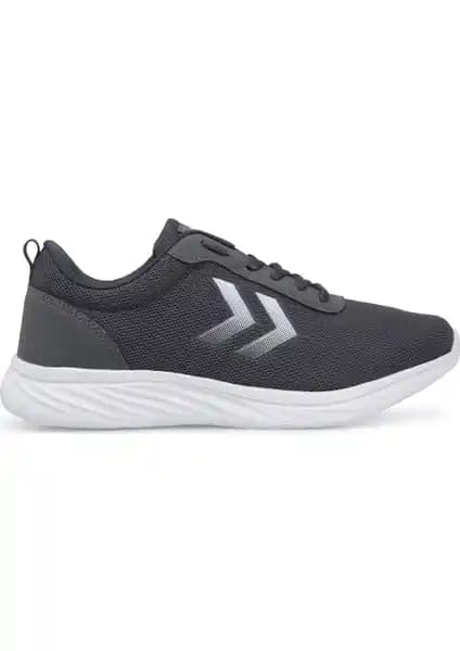 Hummel Aerolite ve Hummel Leon Spor Ayakkabılarının Karşılaştırması