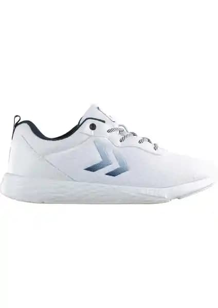 Hummel Oslo ve Slazenger Point New I Spor Ayakkabıları Karşılaştırması