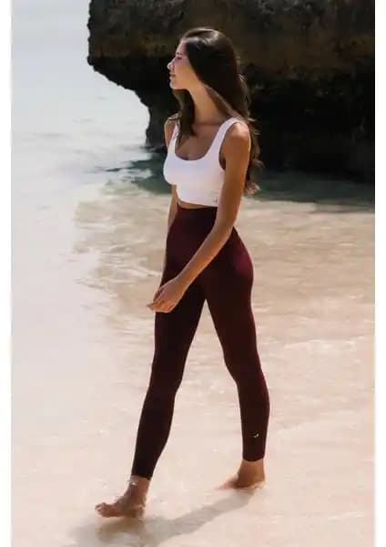 Jerf Gela ve Puma Run Favorite Kadın Tayt Karşılaştırması Spor ve Günlük Kullanım İçin Uygun Seçenekler