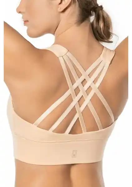 Karşılaştırmalı Spor Sütyeni Rehberi: Lioness Activewear ve Under Armour Modelleri