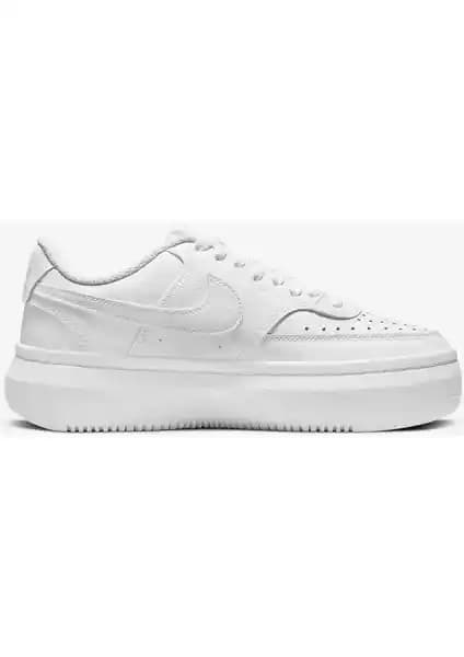 Nike DM0113-100 ve Puma Mayze Stack Xpl Bm Kadın Günlük Spor Ayakkabısı Karşılaştırması