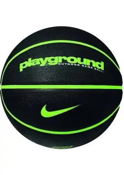 Nike Everyday Playground ve Spalding TF-150 Basketbol Topları Karşılaştırması