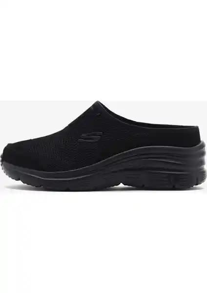 Skechers Fashion Fit ve Summits Kadın Spor Ayakkabıları Karşılaştırması