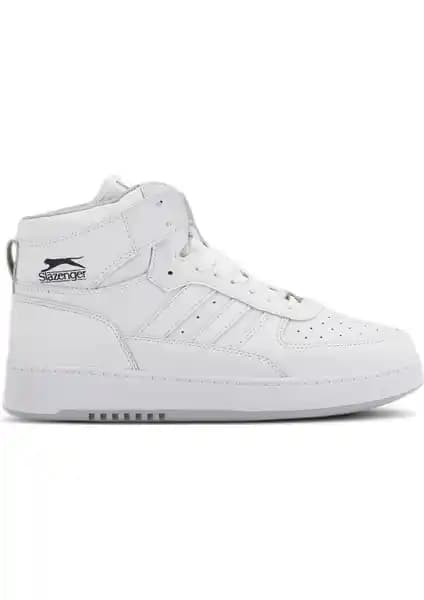 Slazenger Kadın Sneaker Karşılaştırması: DAPHNE HIGH ve PACE Modellerinin Özellikleri ve Kullanıcı Yorumları