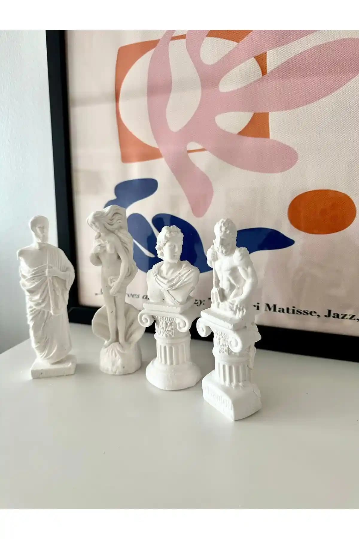 ALCSTORE Yunan Heykel 4'lü Set: Estetik ve Dayanıklı Dekorasyon