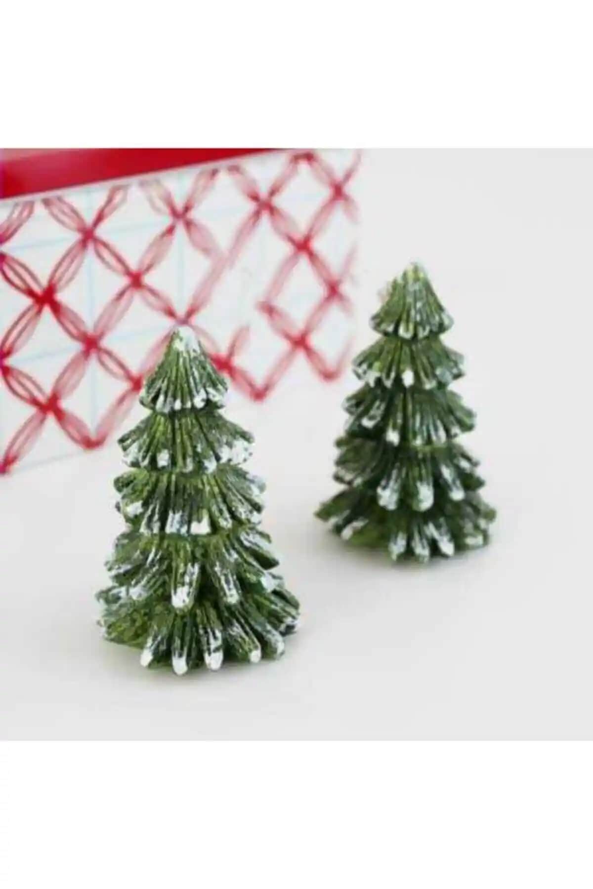 Himi Teraryum Objeleri: Büyük Boy Çam Ağacı İle Dekorativ Dokunuş