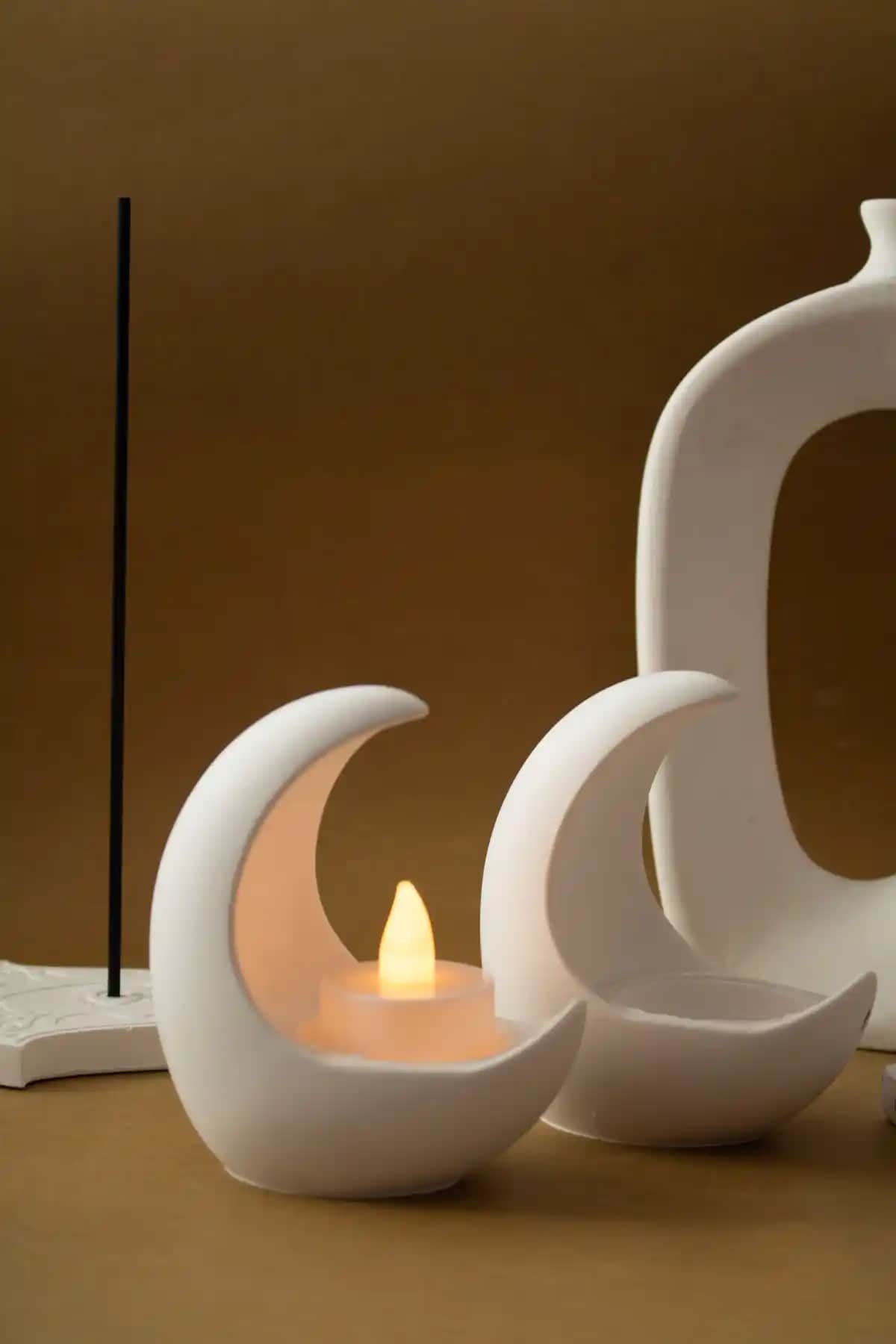 NocheLuzAy Tealight: Şık ve Rahatlatıcı Bir Aydınlatma Çözümü