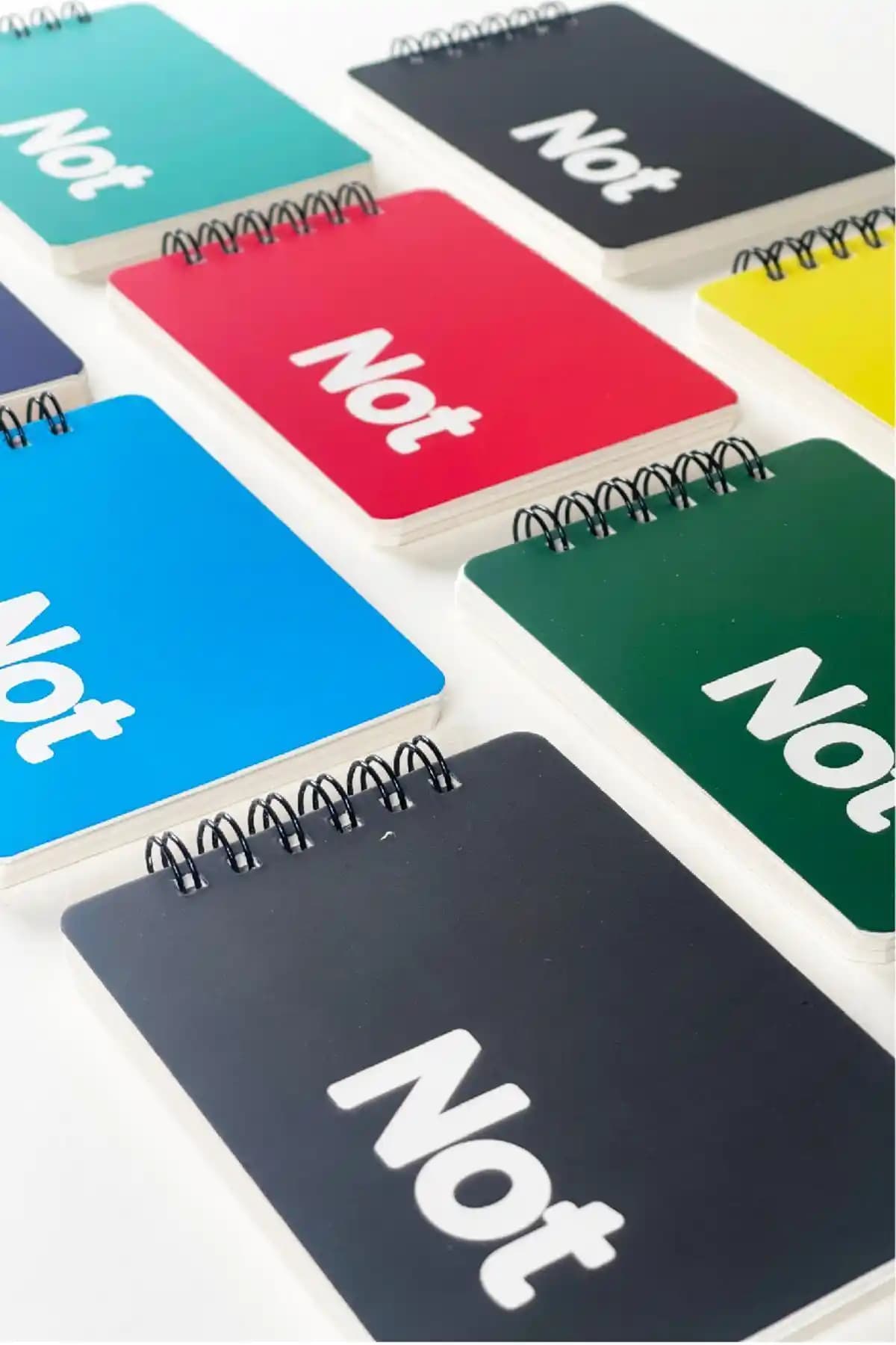 Apeirona ve Postifull Defter Setleri Karşılaştırması: Özellikler ve Kullanıcı Yorumları