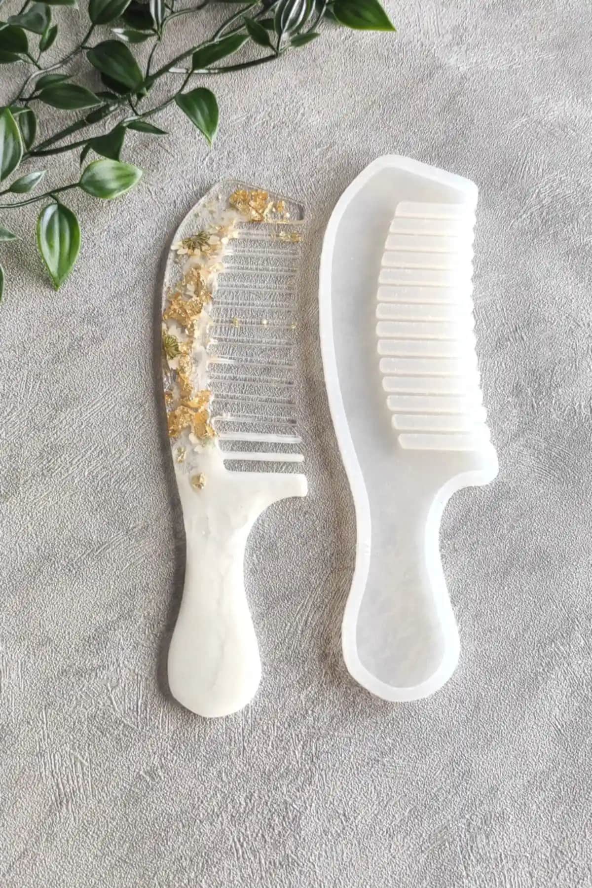 Epoksi Silikon Kalıplarında By Shesel ve Kurdelya Ürünlerinin Karşılaştırması