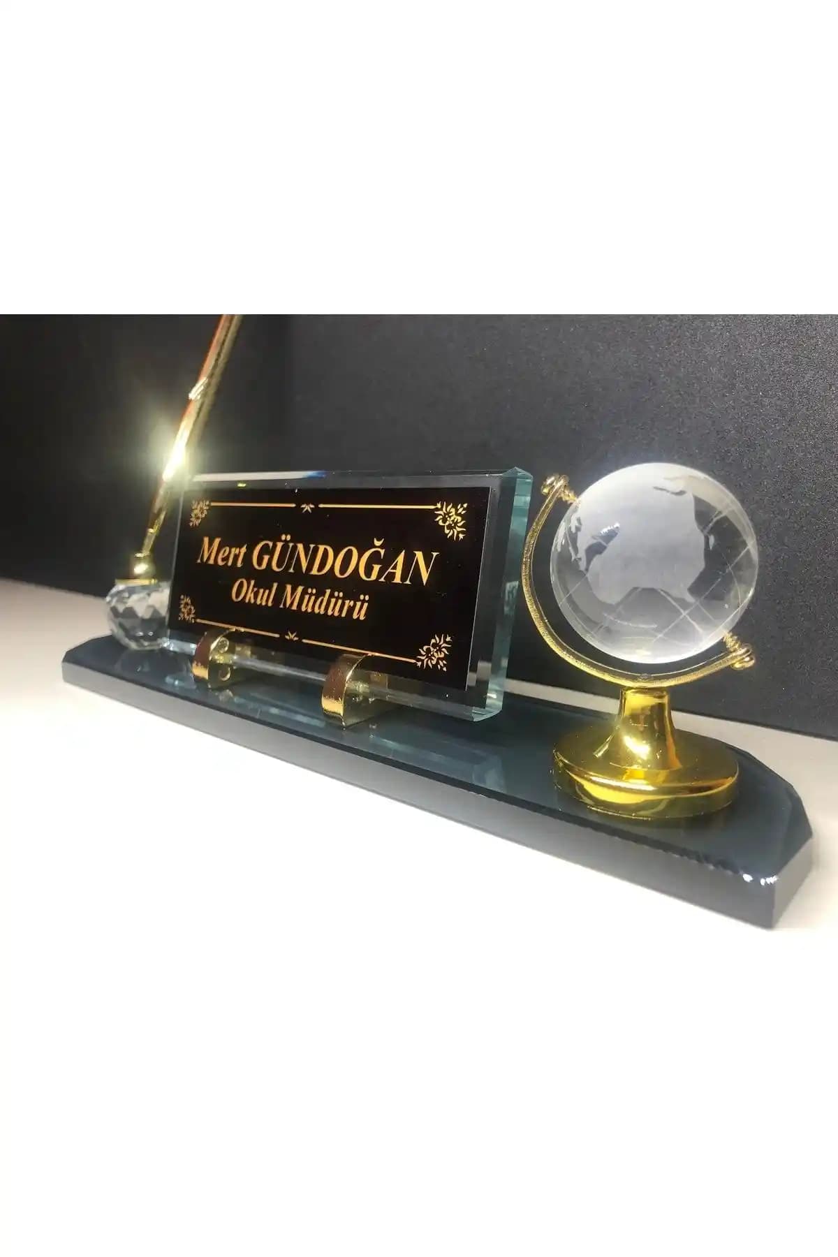 Gündoğan Kristal ve Sentez Elit Masa İsimlikleri Karşılaştırması