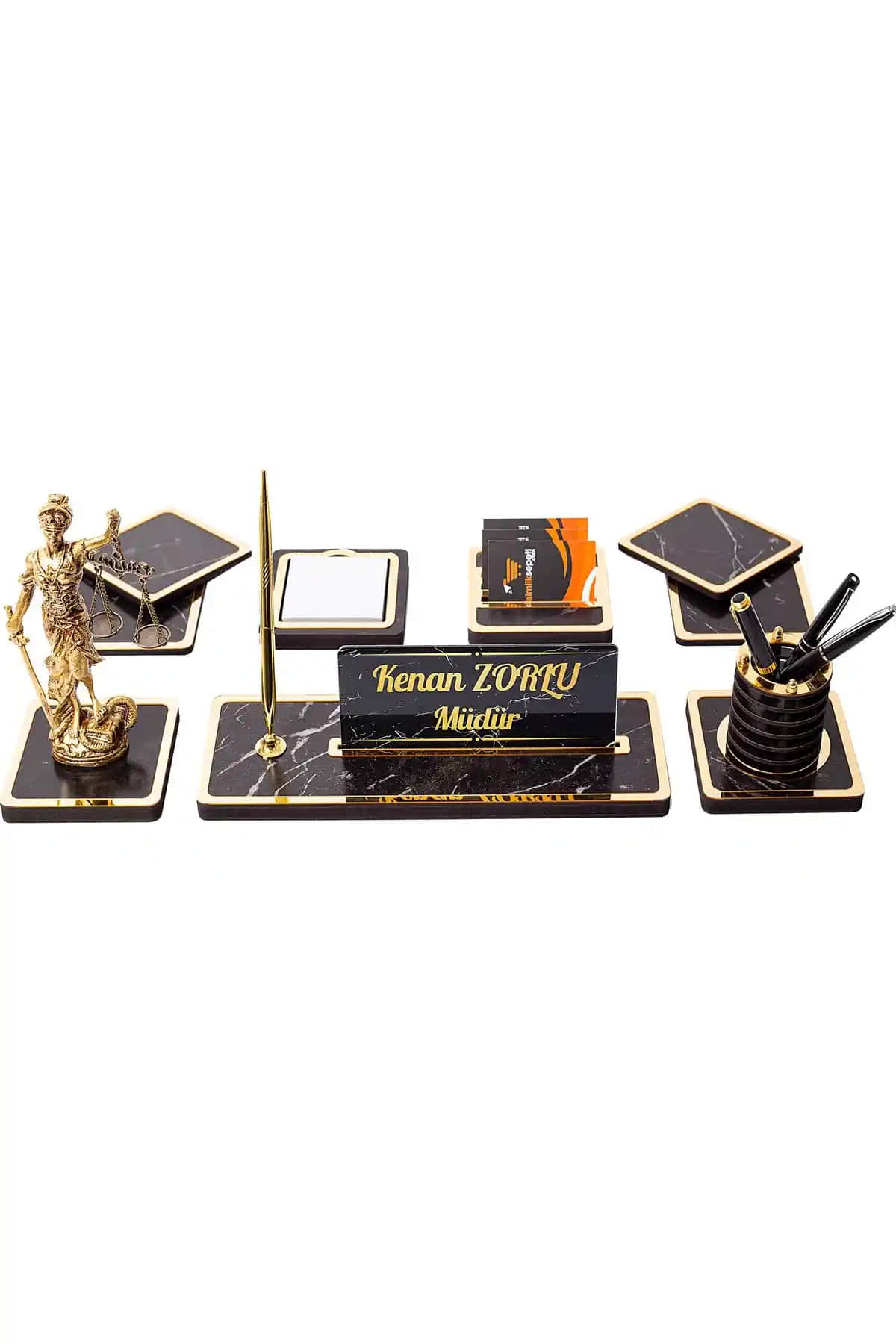 İki Farklı Mermer Desenli Ahşap Masa İsimliği Setinin Karşılaştırması