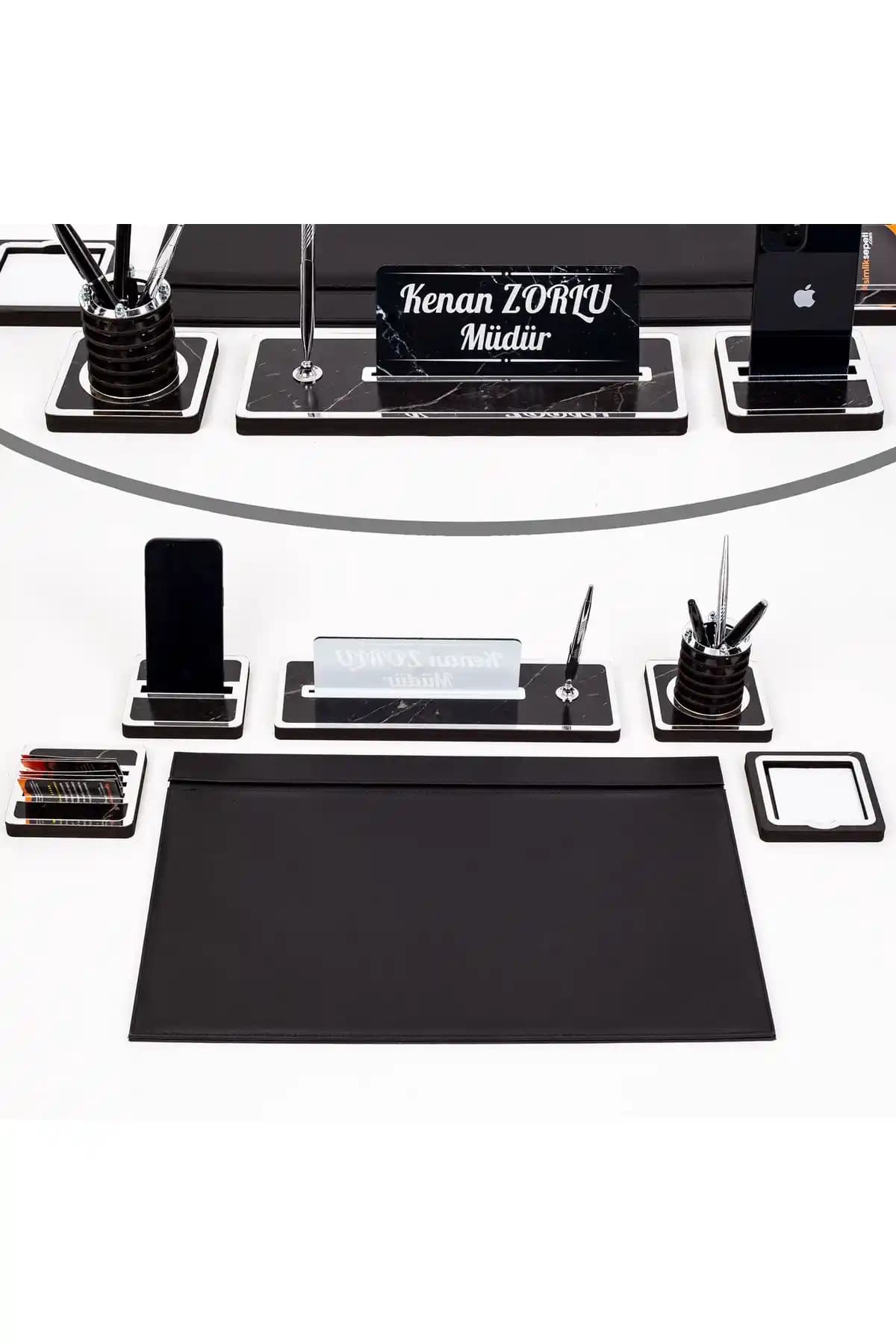 İsimlik Setleri Karşılaştırması: Şık ve İşlevsel Ofis Masaüstü Çözümleri