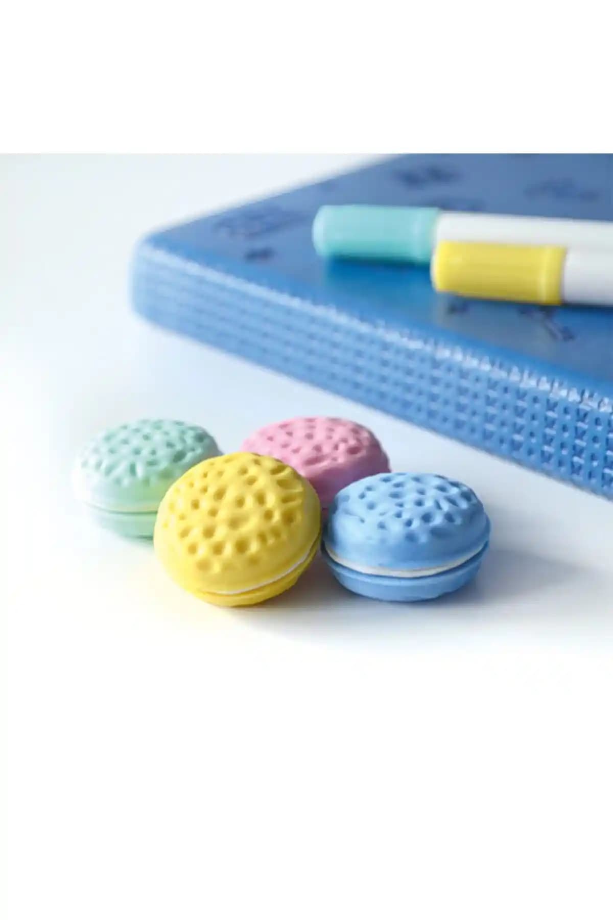 Kagito Makaron ve Meyve Silgi Setleri Karşılaştırması: Hangi Silgi Çocuklar İçin Daha Uygun?