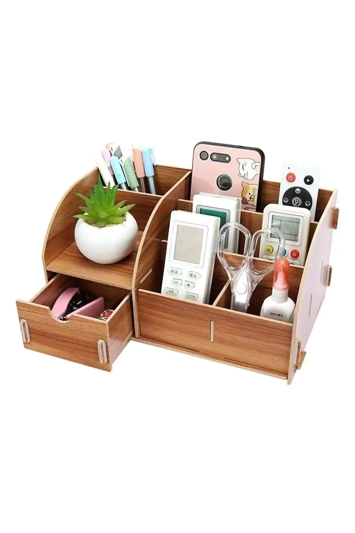 Notpa Masaüstü Kalemlikleri Karşılaştırması: Ahşap ve Pembe Modellerin Özellikleri ve Kullanıcı Yorumları