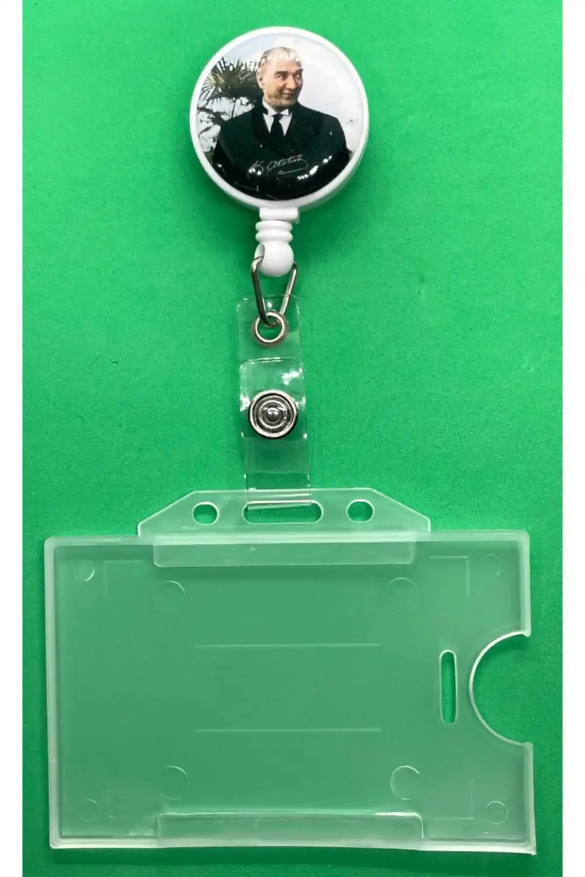 StormiStoretr Atatürk Yaka Kartlığı Karşılaştırması: Dayanıklılık ve Estetik Özellikler