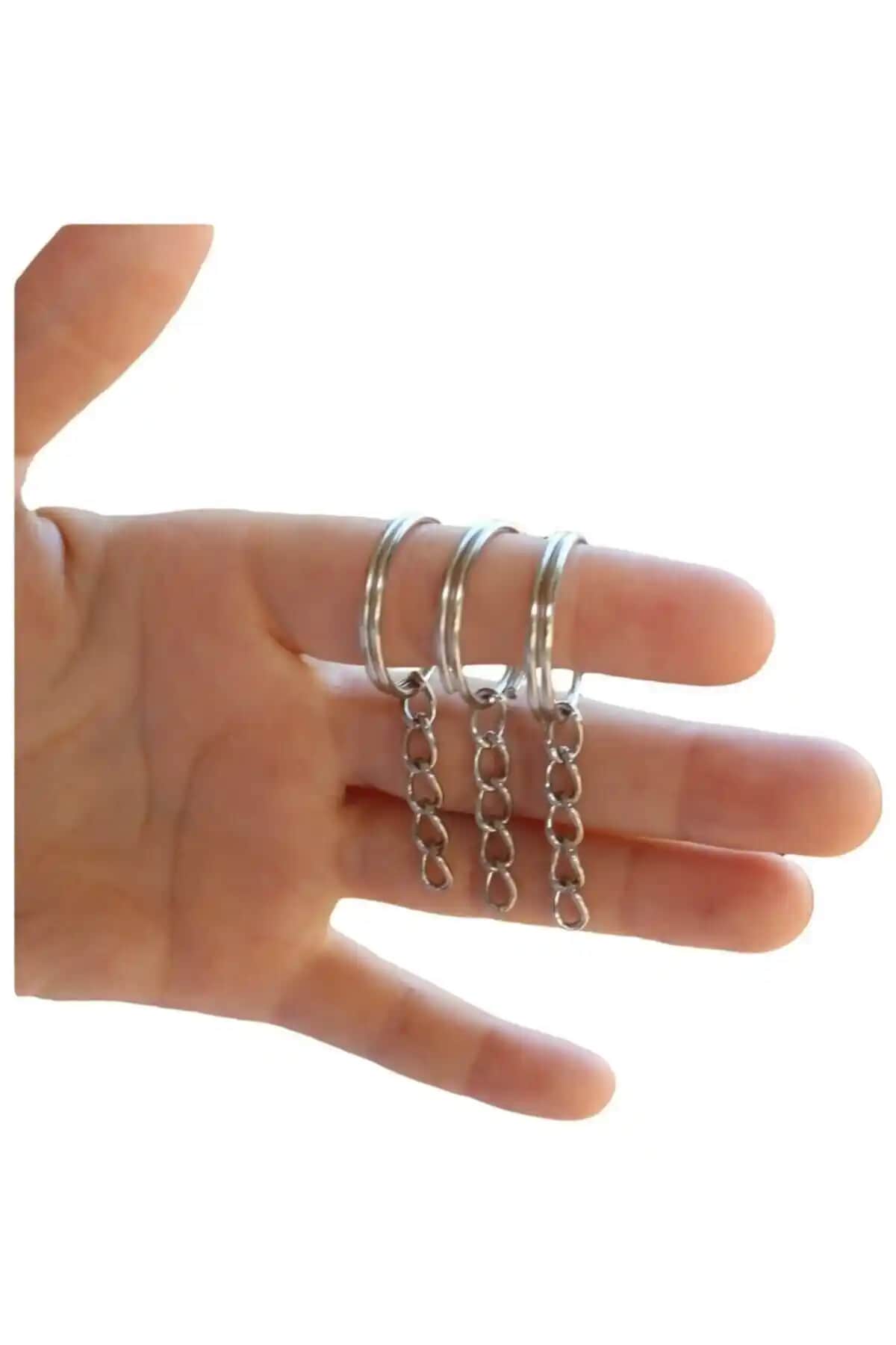 Gümüş Renkli Anahtarlık Seti - 50 Adet Zincirli ve Renkli Tasarım