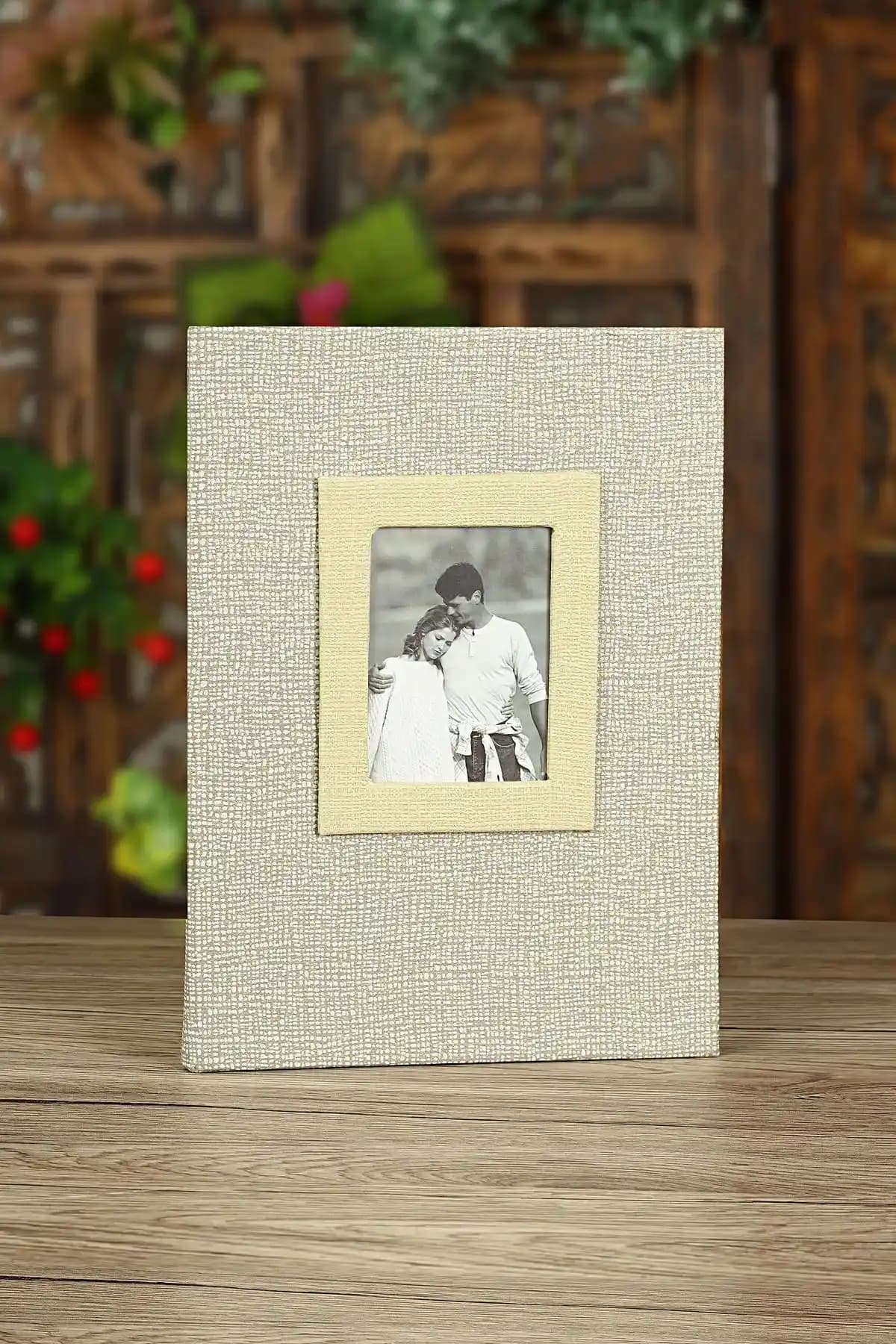 GünTech 15x21 Koton Desenli Fotoğraf Albümü: Şık ve Dayanıklı Saklama Çözümü