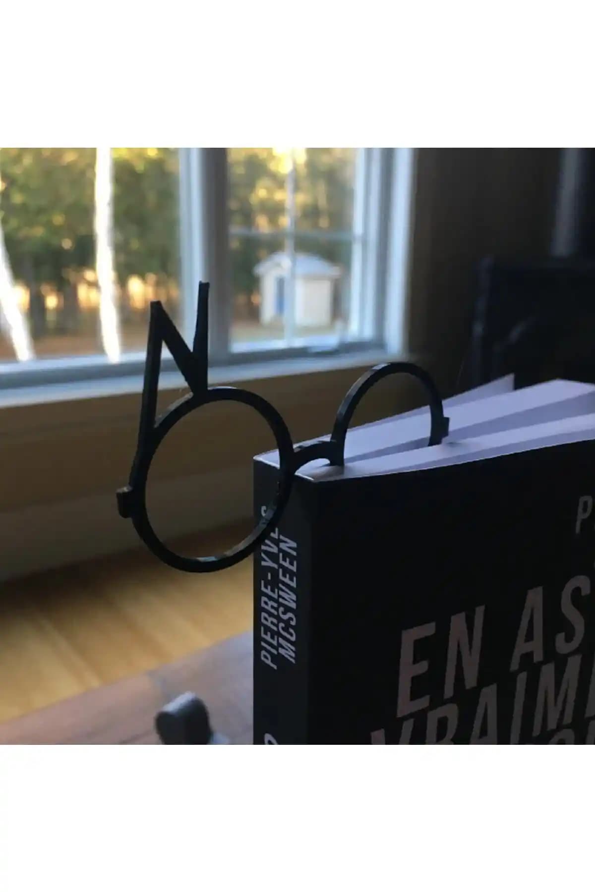 Harry Potter Temalı Kitap Ayracı: Edebiyat ve Şıklığın Modern Buluşması
