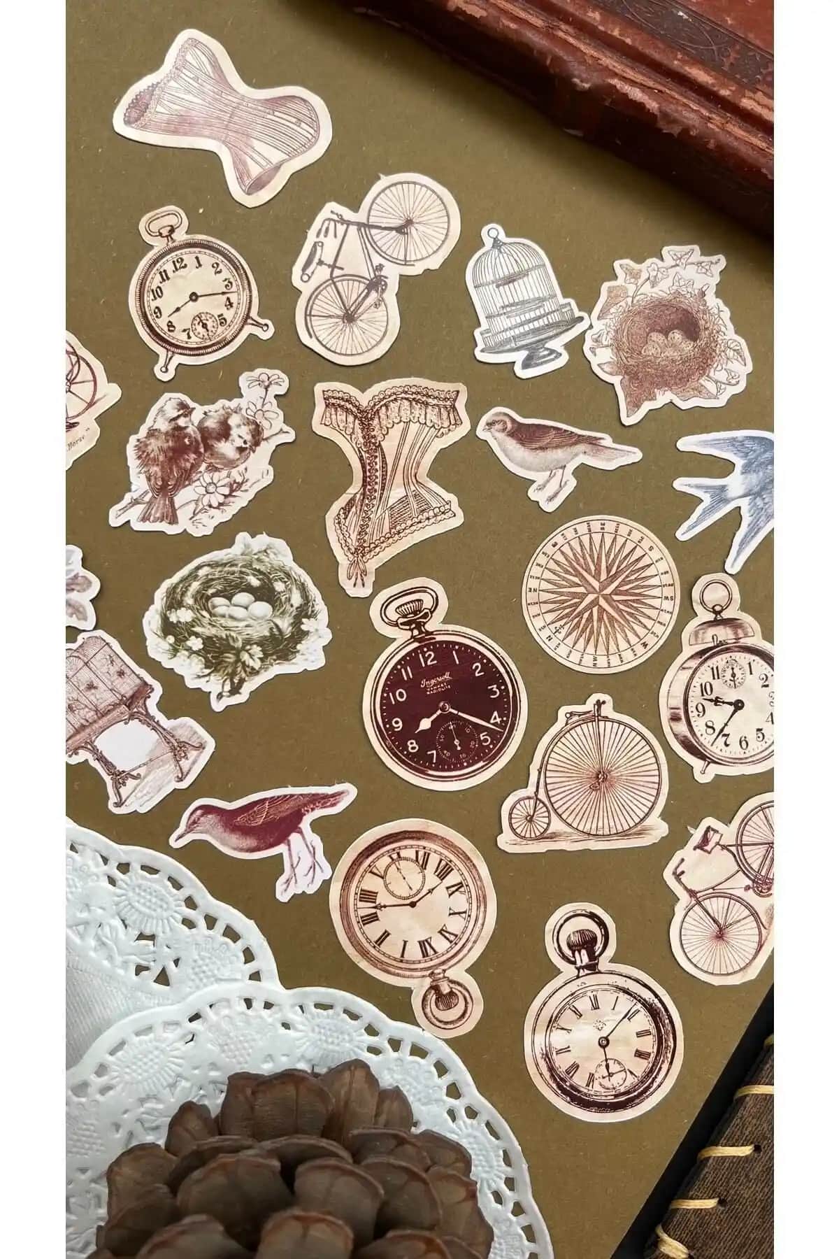 Nova Crafts Kuşlar ve Vintage Objeler Sticker Takımı: Yaratıcı ve Estetik Düzenleme Seti