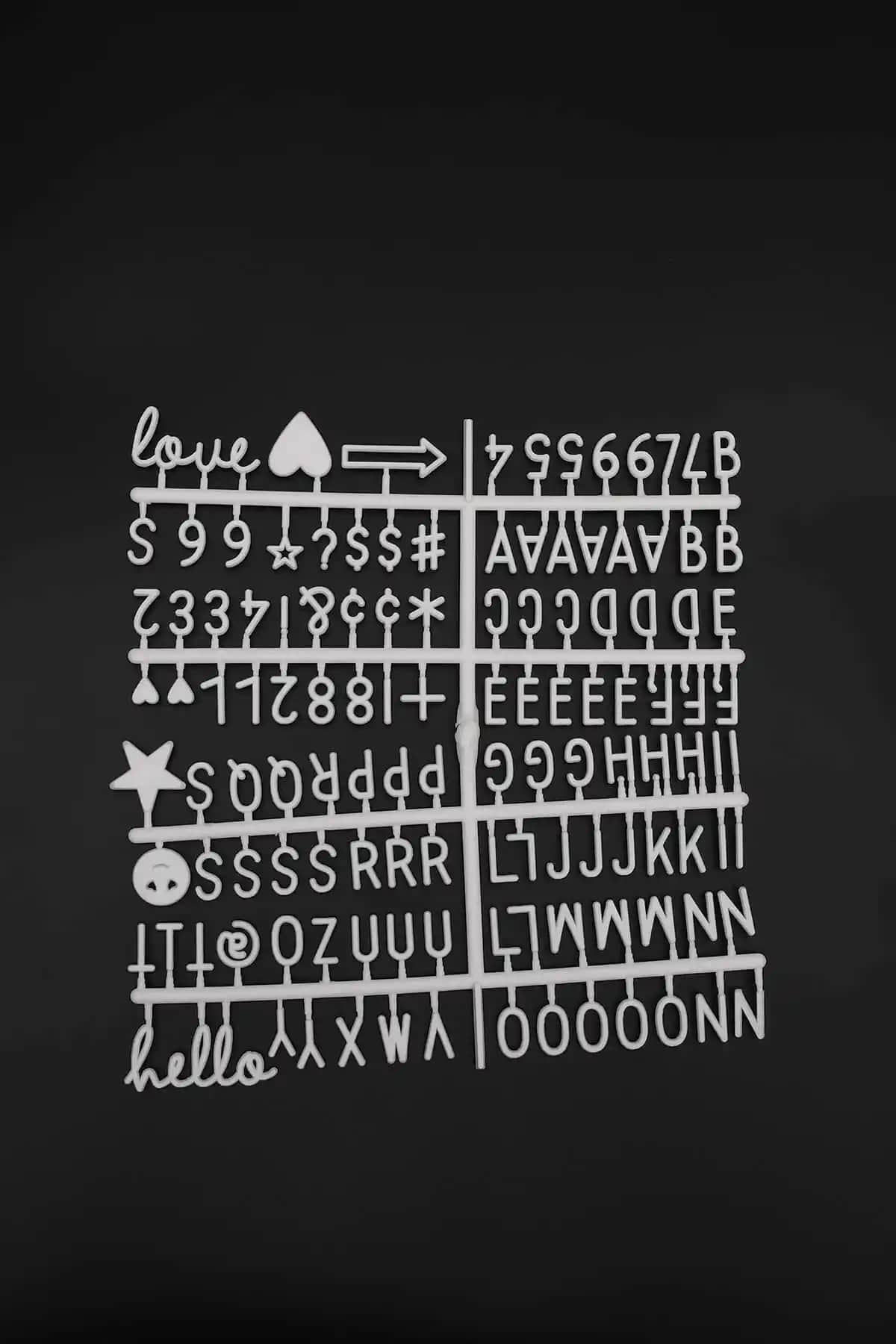 Patla<dı> Gitti Beyaz Harf Seti: Çok Amaçlı Yazı Panosu Dekorasyon Çözümü