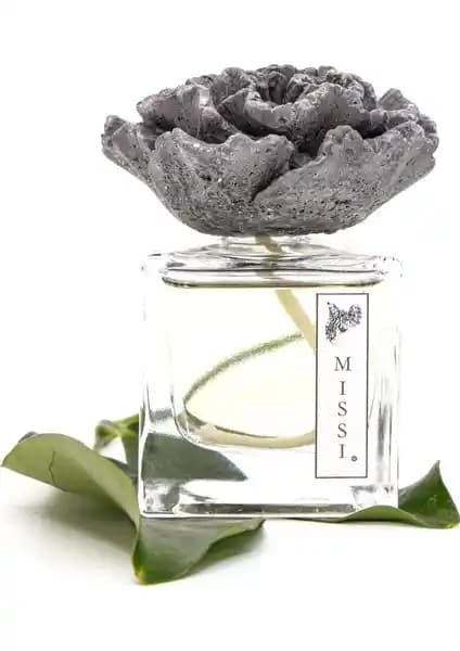 Missi 50 ml Gri Çiçek Taşlı Black Vanilya Oda Kokusu: Difüzör ve Vanilya Temalı Koku