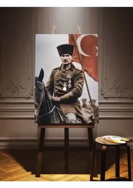 Atatürk Temalı Dekoratif Kanvas Tablo 45x65 cm Modern ve Renkli Tasarım