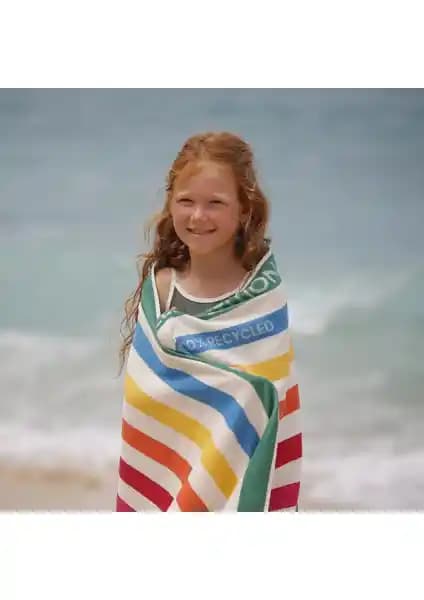 Delmor Fit Viva ve Maris Amber Doğa Dostu Plaj Havlusu Karşılaştırması