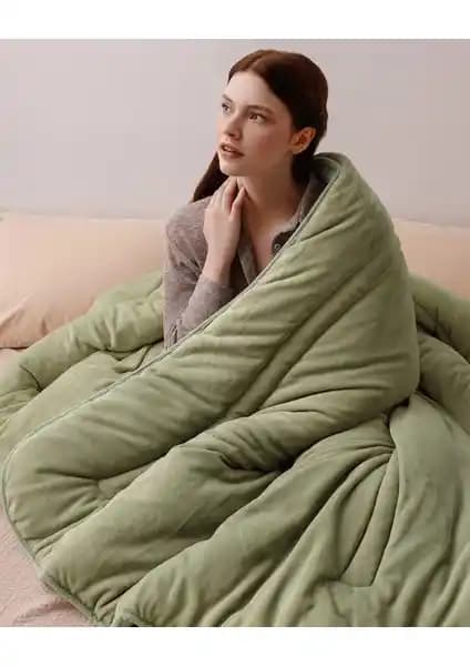 Madame Coco Carole Çift Kişilik Yorganı Estetik ve Fonksiyonel Yatak Örtüsü