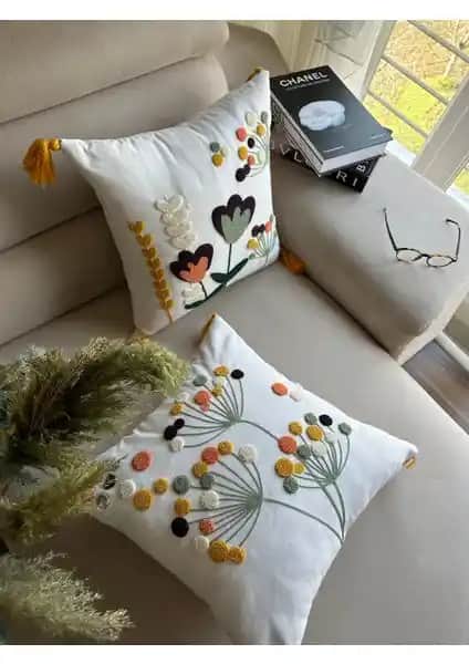 Reset Punch Nakışlı Kırlent Kılıfı Modern ve Şık Ev Dekorasyonu İçin Özel Tasarım