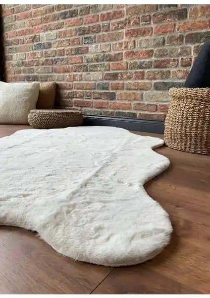 Saraz Halı Tavşan Tüyü Post Peluş Yumuşak ve Şık Ev Dekorasyonu Halısı