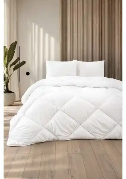 Formeya Beyaz Soft ve Teksnil Home Pembe Welsoft Yorgan Karşılaştırması