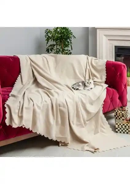 Latuda Concept ve Velerde Home Kaymaz Koltuk Örtüsü Karşılaştırması: Özellikler ve Kullanıcı Yorumları