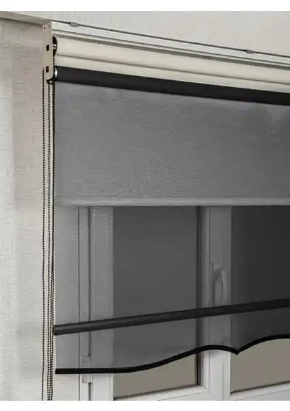 Perde Seçiminde Kapsamlı Rehber: Stor, Zebra ve Tül Perdelerin Özellikleri ve Karşılaştırması